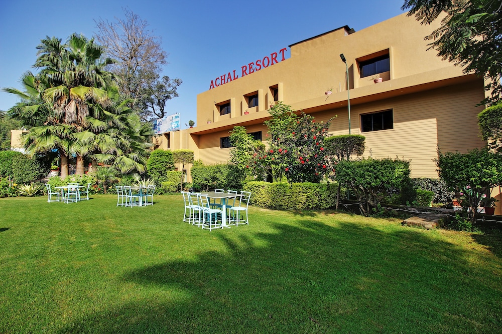 Achal Resort 30/50