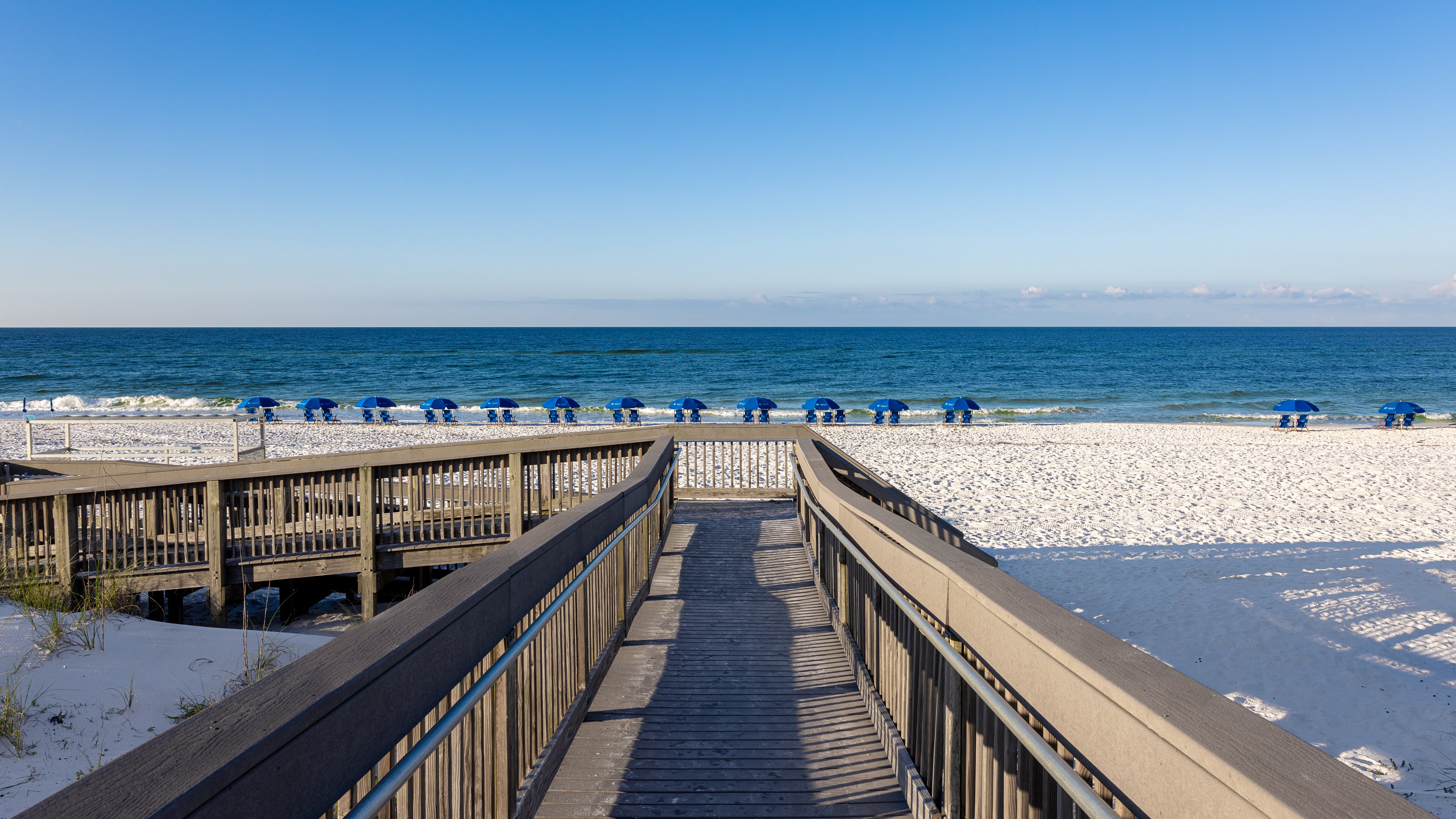 HOLIDAY INN RESORT FORT WALTON BEACH 69/71