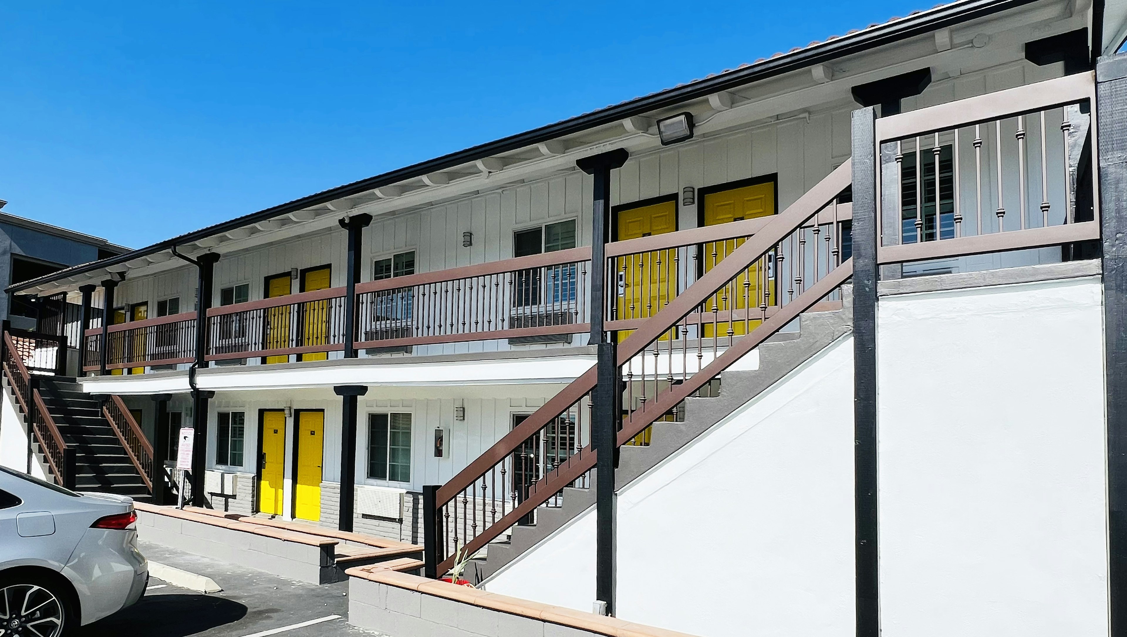 Escondido Inn 8/42
