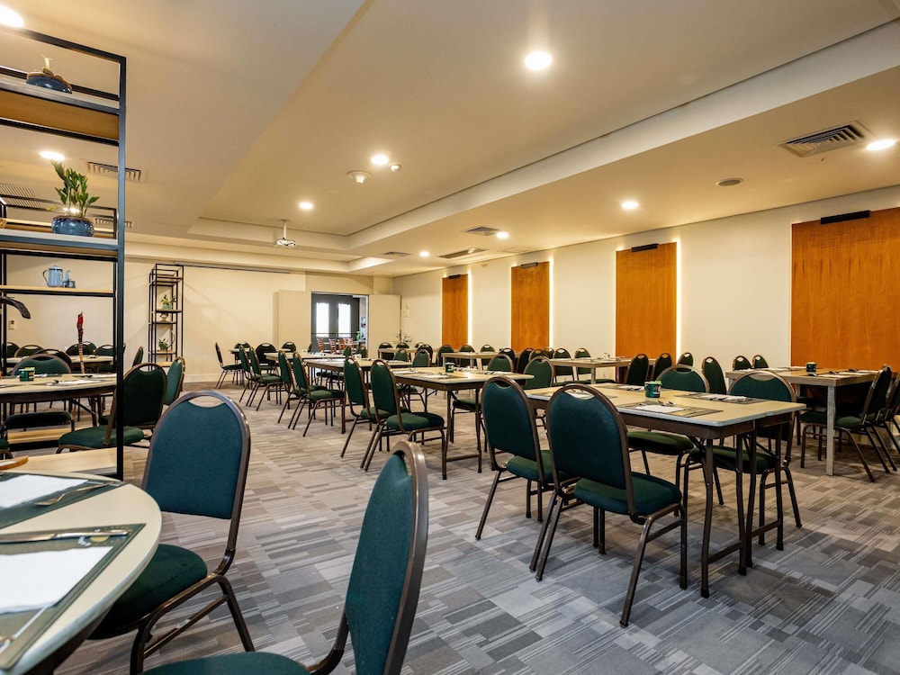 Mercure Florianopolis Convention Hotel 60/74