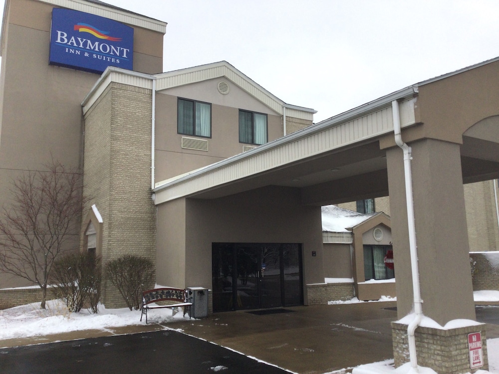 Baymont By Wyndham Flat Rock 40/49