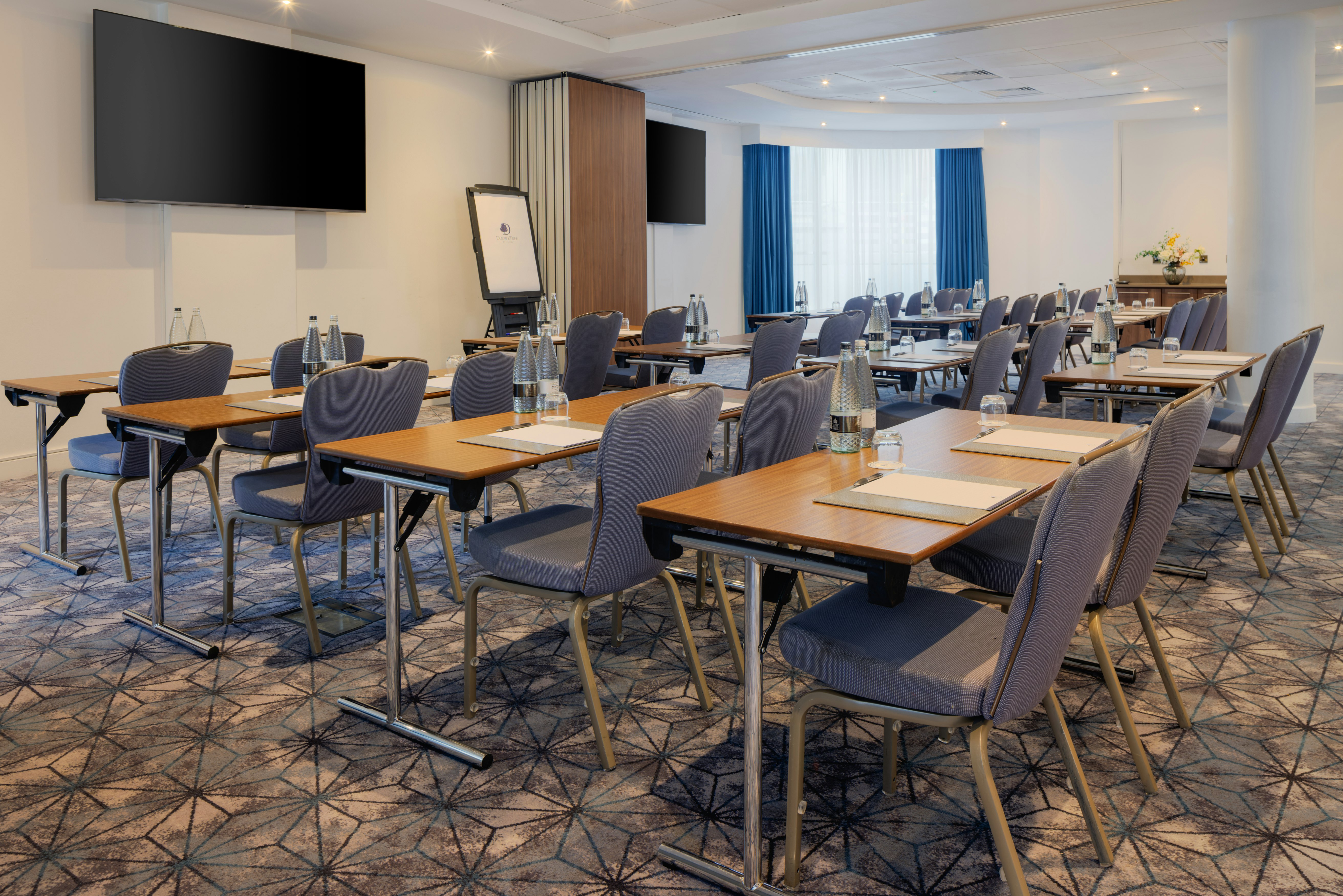 DoubleTree by Hilton London Angel Kings Cross 50/57