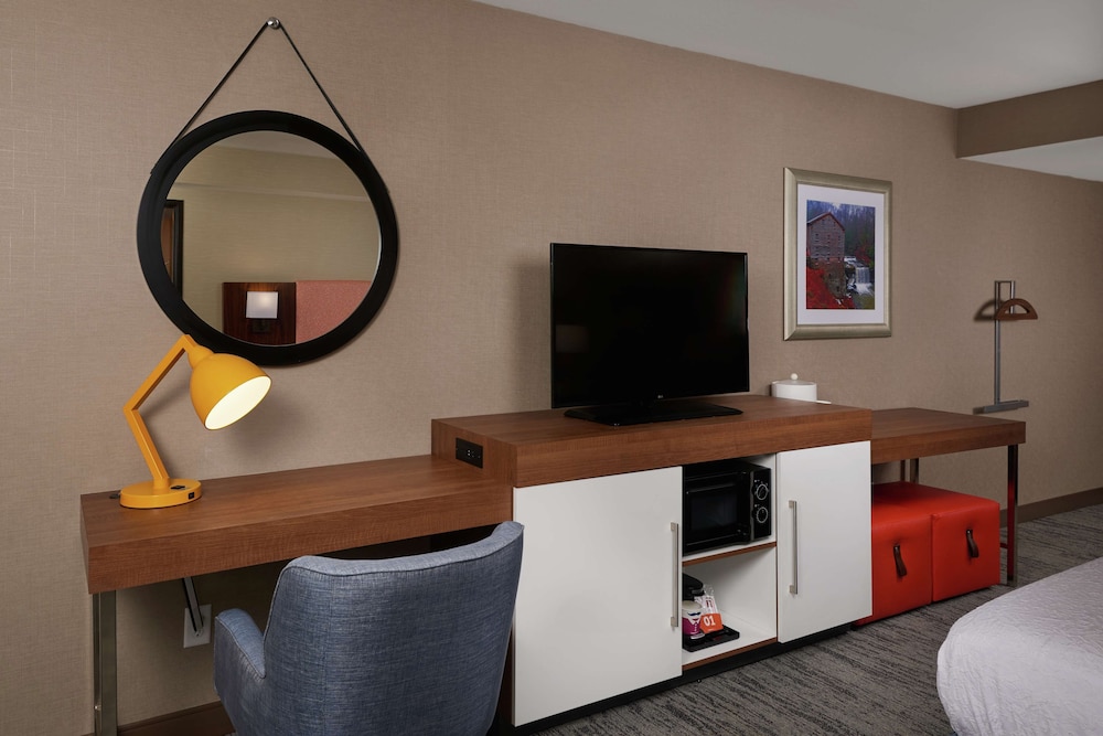 Hampton Inn Youngstown-West/I-80 30/32