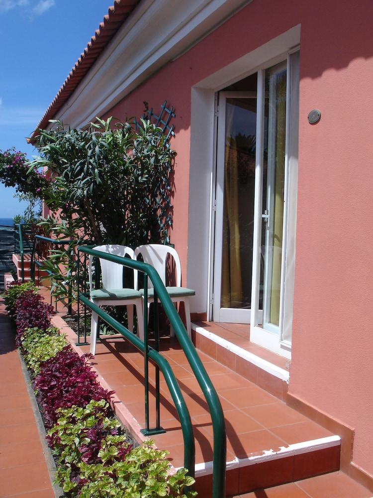 Inn & Art Madeira 58/67