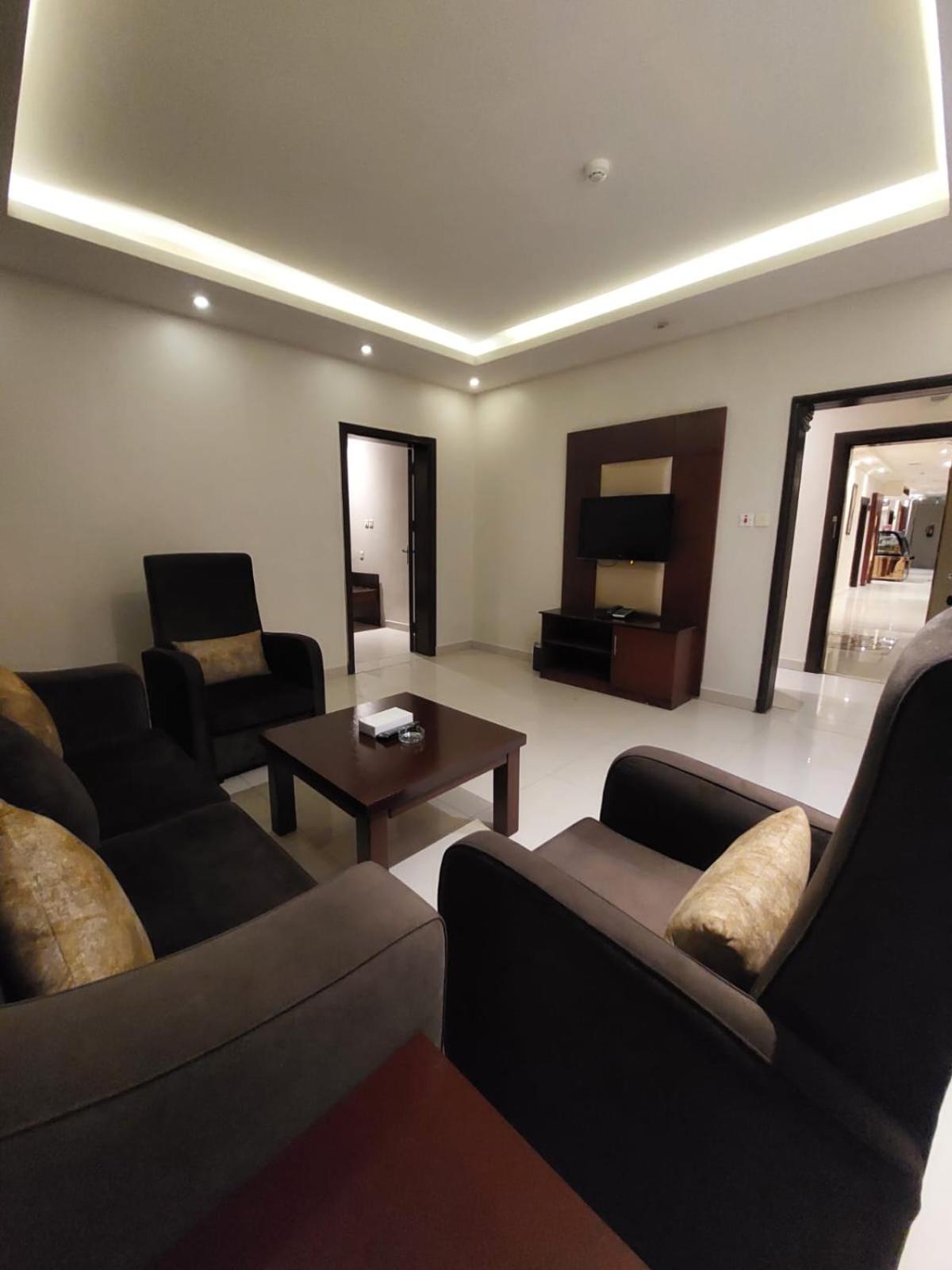 المهيدب السويدي 25(Al Muhaideb Suwaidy 25 Apartment) 20/24