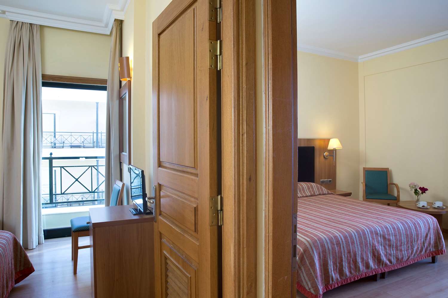 Ramada by Wyndham, Athens Club Attica Riviera 11/45