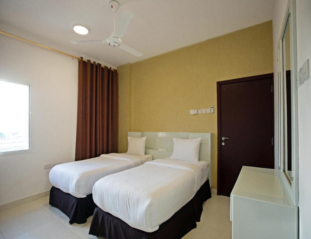 2 Bedrooms, Apartment