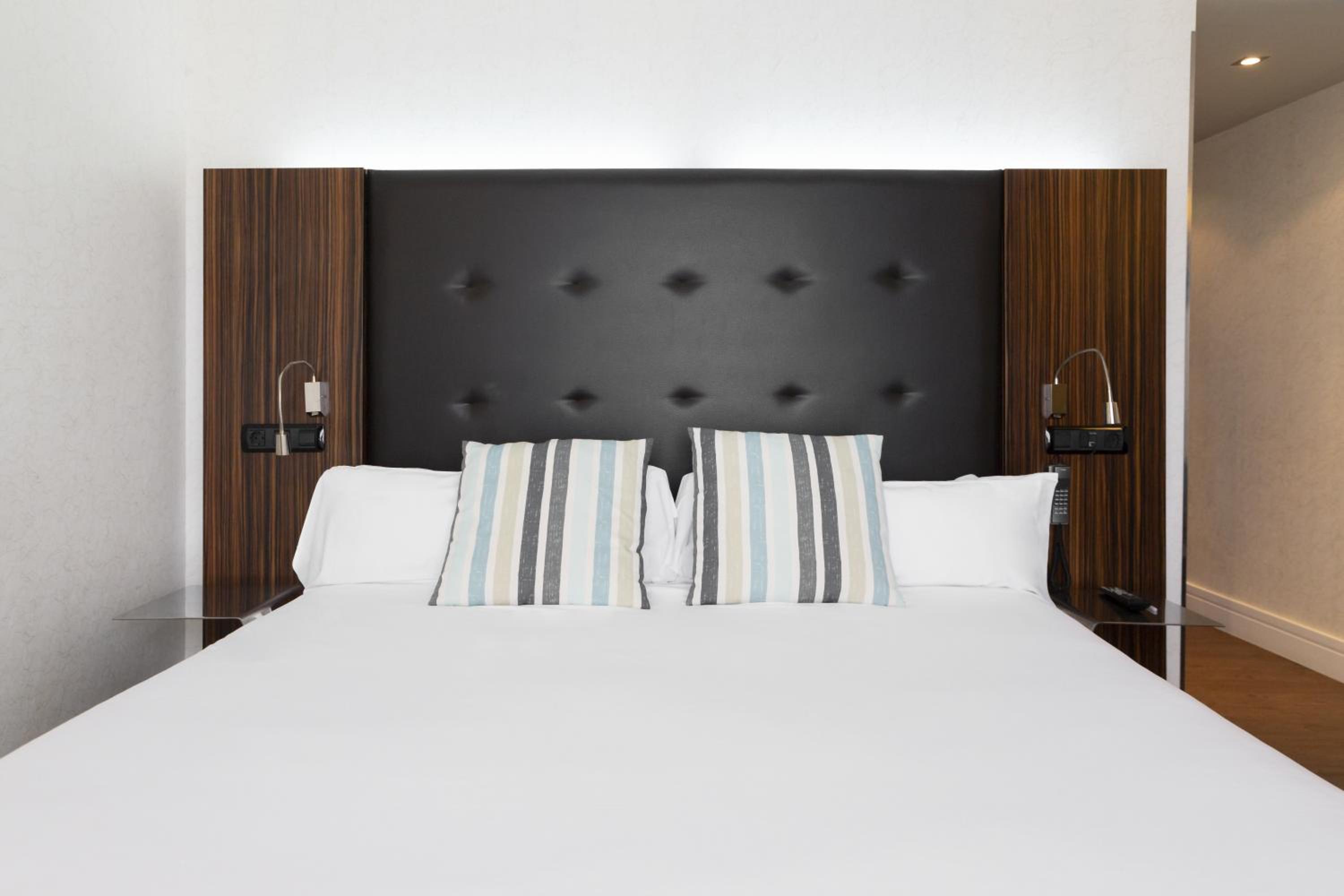 غرفة سوبيريور بشرفة، Petit Palace Tamarises 5/10