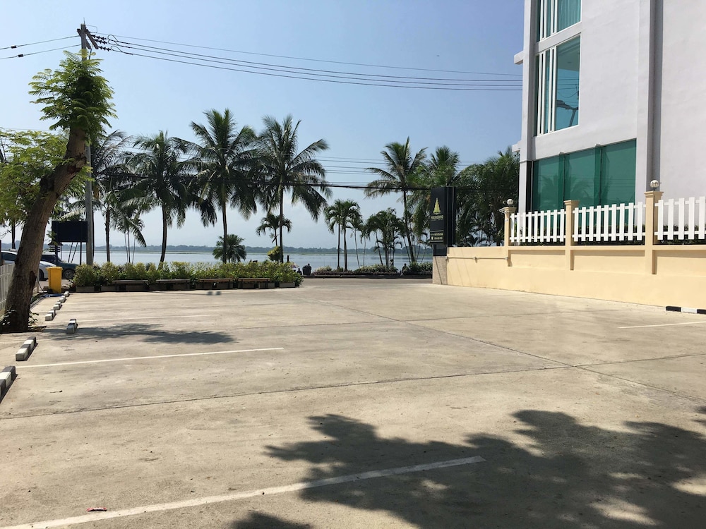 Phuglong Luxury Hotel 37/50