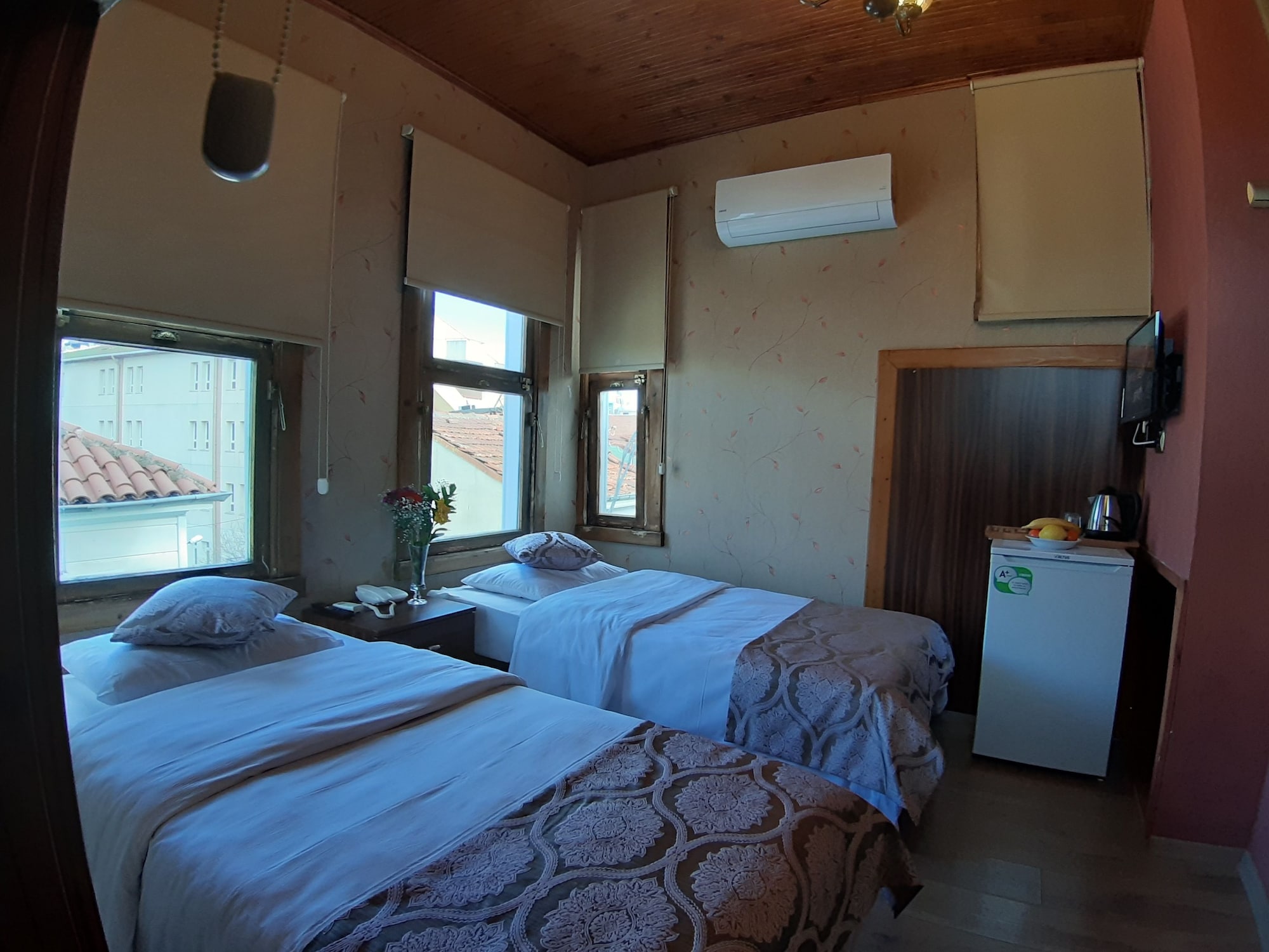 STANDARD, TWIN BEDS