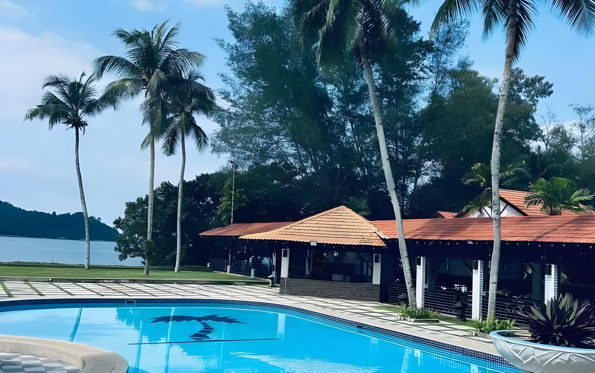 Puteri Bayu Beach Resort 37/42