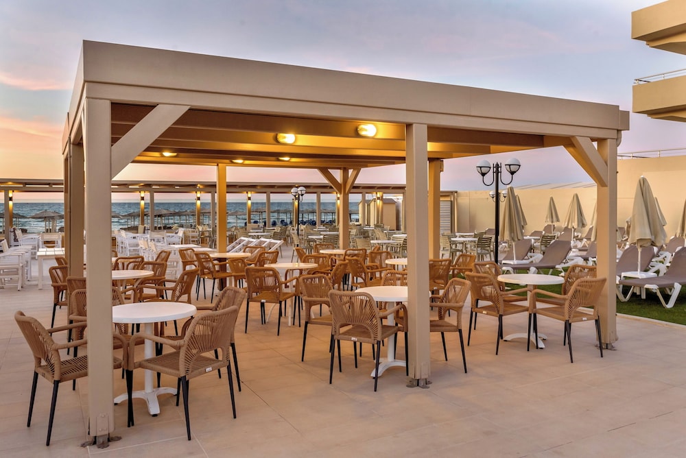 Zeus Hotels Neptuno Beach 55/69