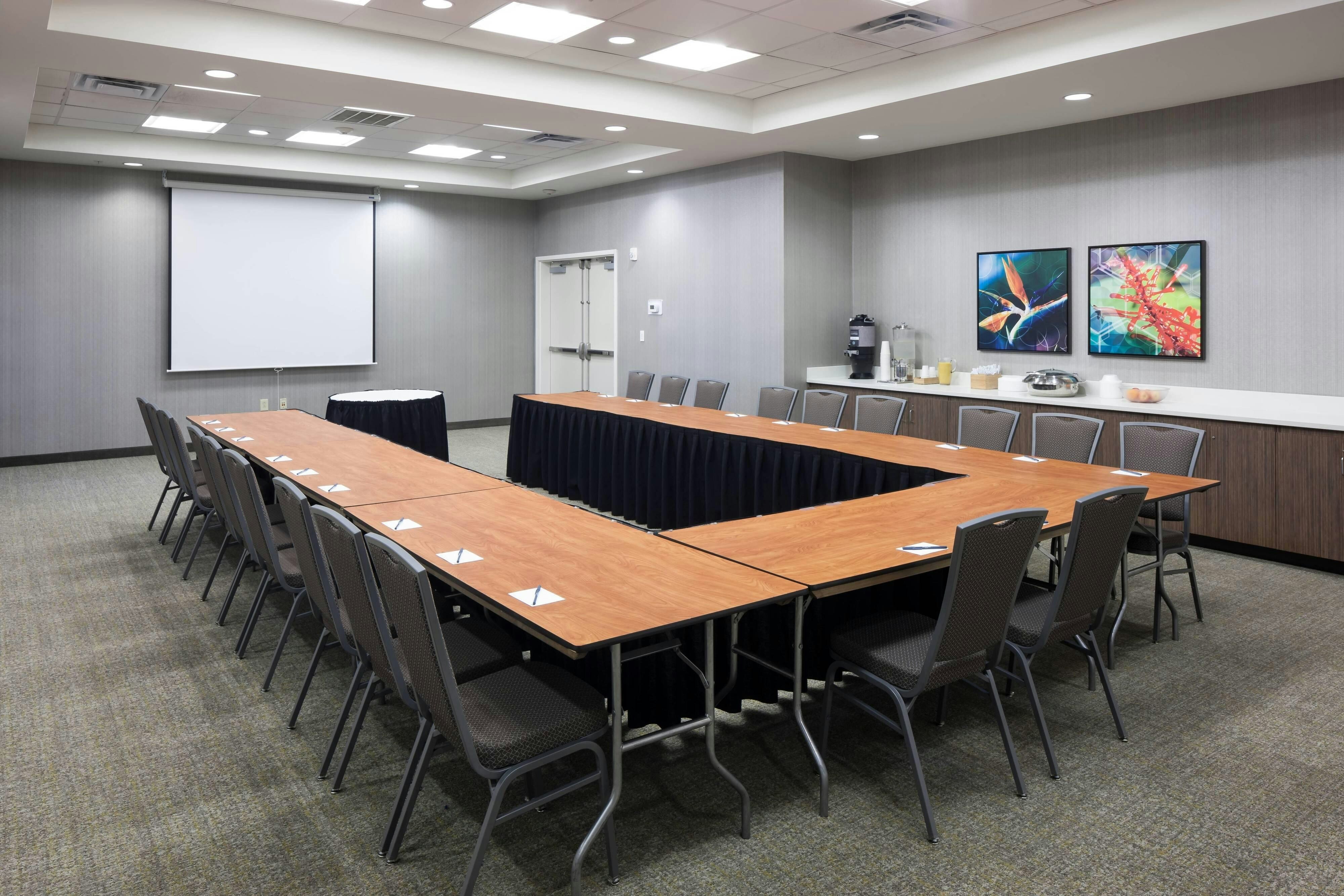 Springhill Suites by Marriott Orlando at Seaworld 6/8