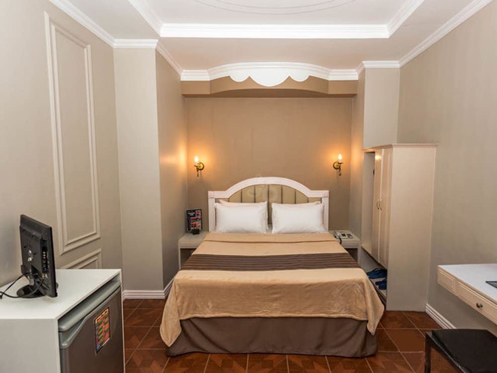 Urban Travellers Hotel Ex Shogun Suite Hotel 17/72