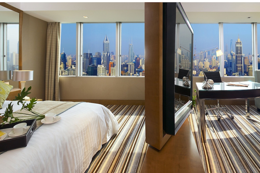 Jin Jiang Tower Hotel 4/63