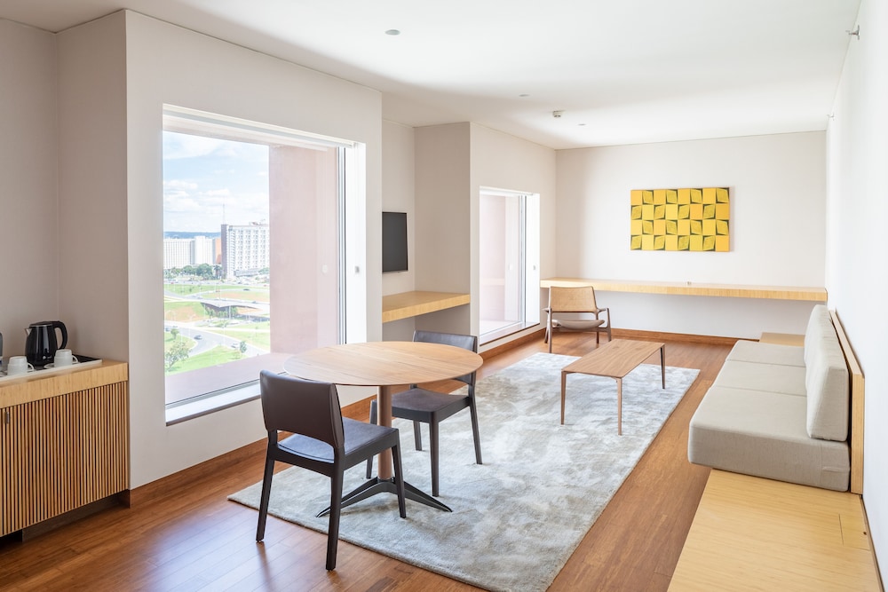 B Hotel Brasilia 43/57