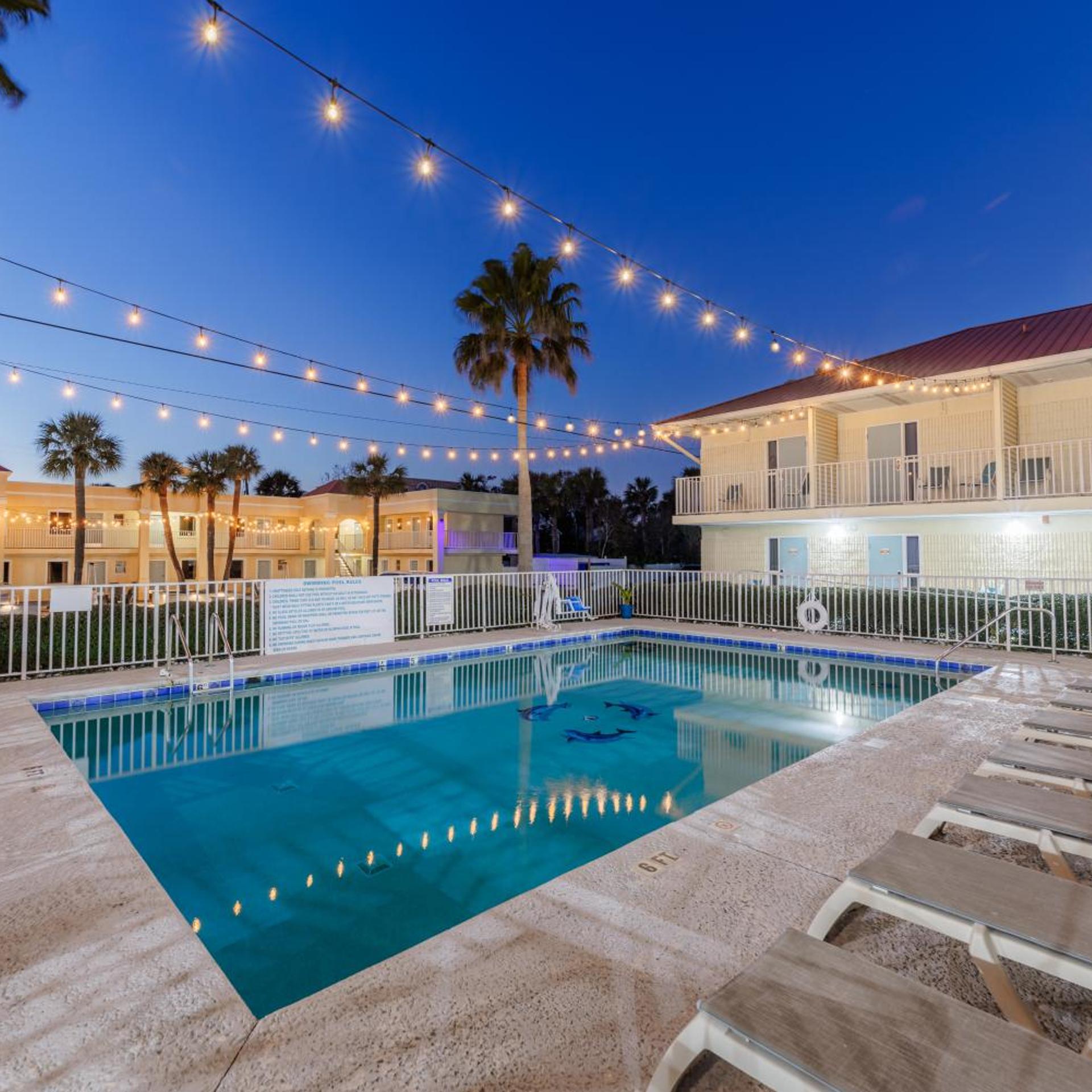 Dunes Inn and Suites 19/29