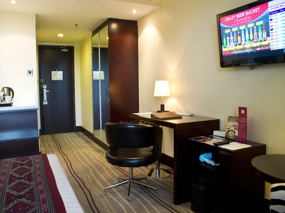 Ming Garden Hotel And Residences 57/69