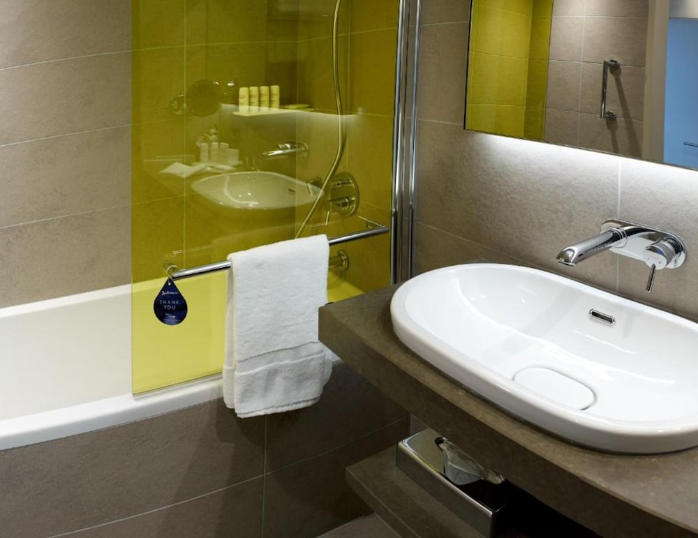 Radisson Blu Hotel Lyon 10/70