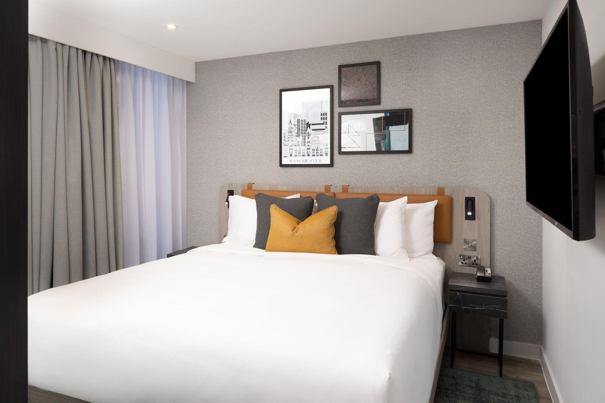 1 Bedroom, Suite, King Bed