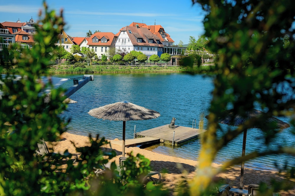 Seehotel Niedernberg - Das Dorf am See 46/49