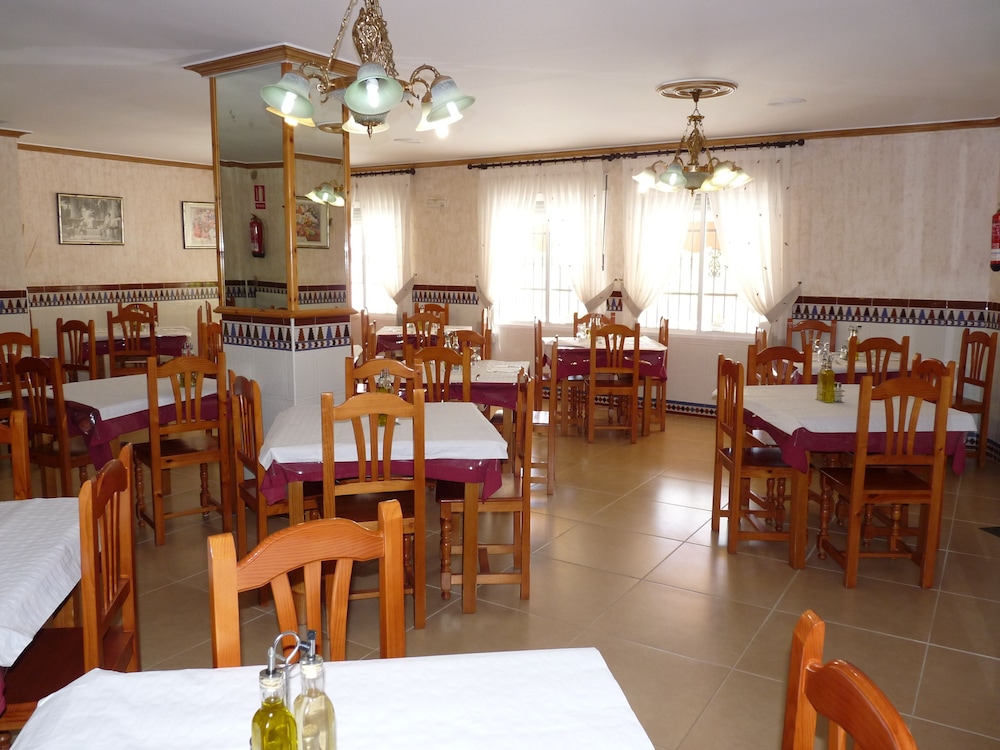 HOSTAL RURAL MONTUAL 34/49