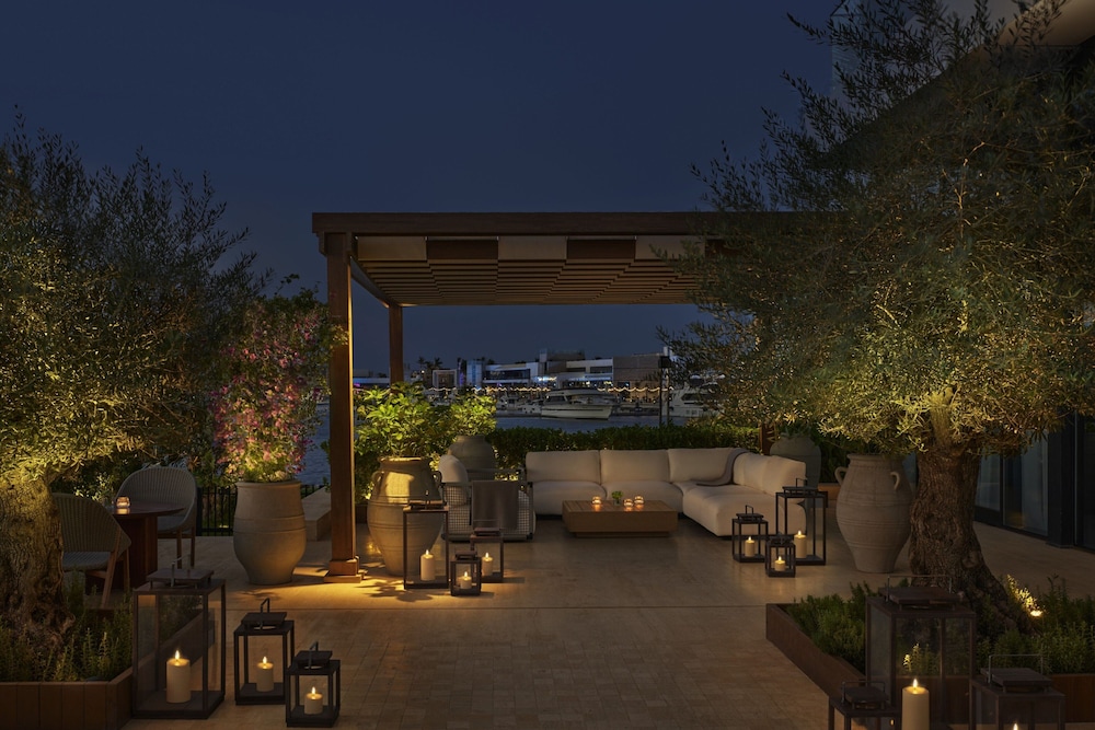 The Jeddah EDITION 5/50