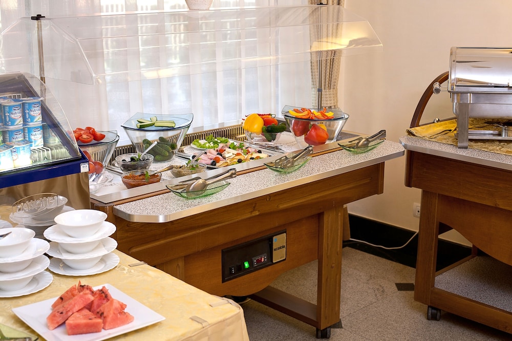Tecadra Hotel 30/41