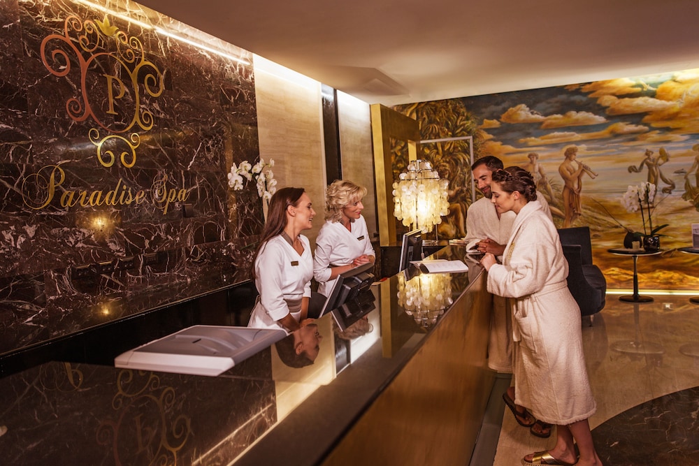 Grand Hotel Bernardin 24/50