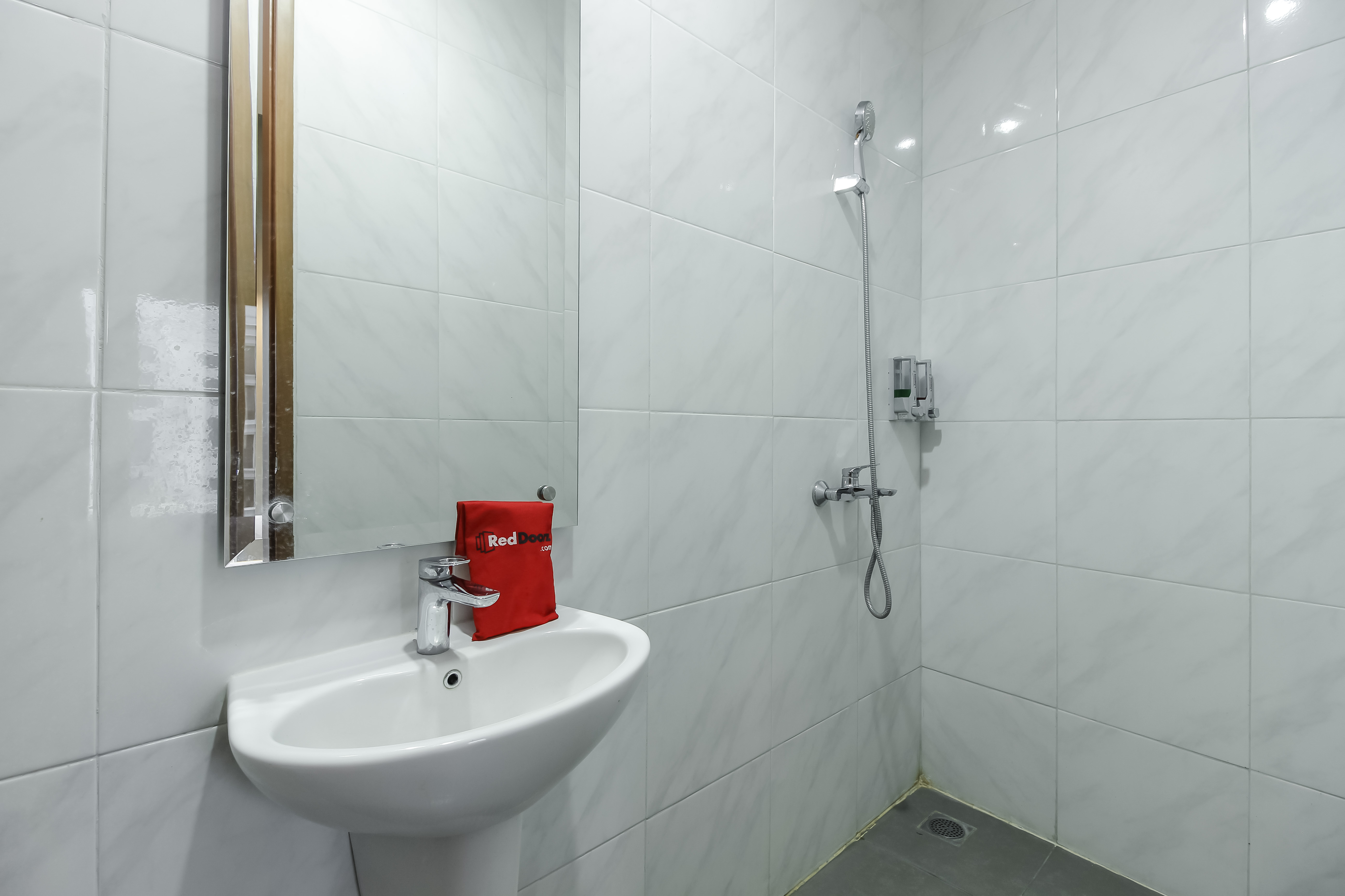 U Stay Hotel Asem Baris 28/28