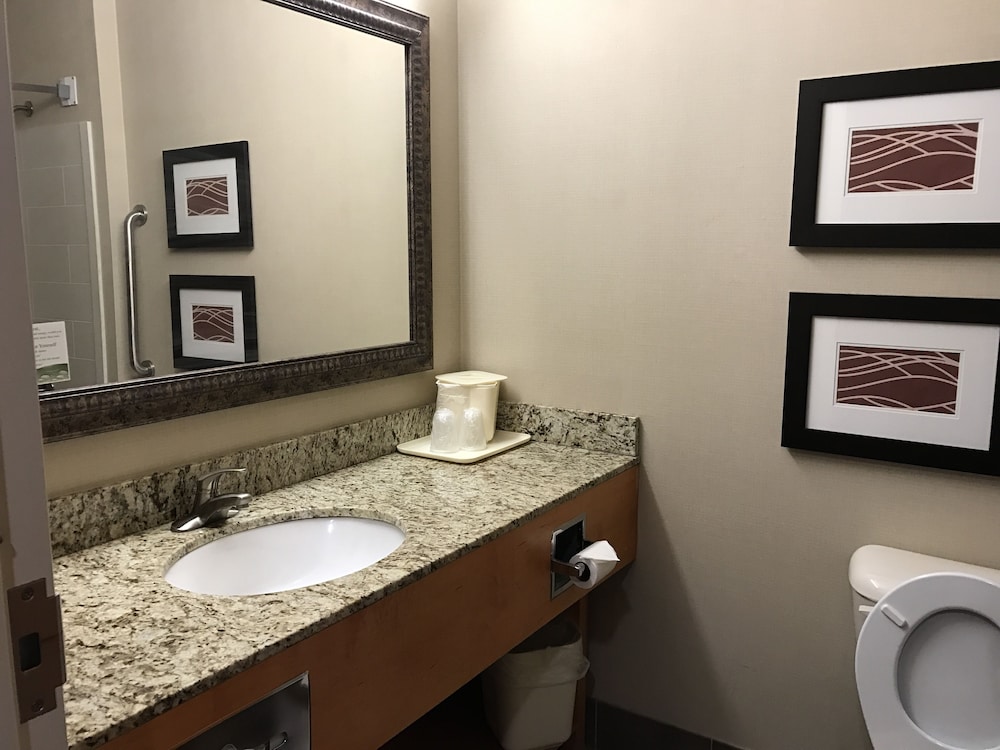 Comfort Inn Louisville Southwest 12/34