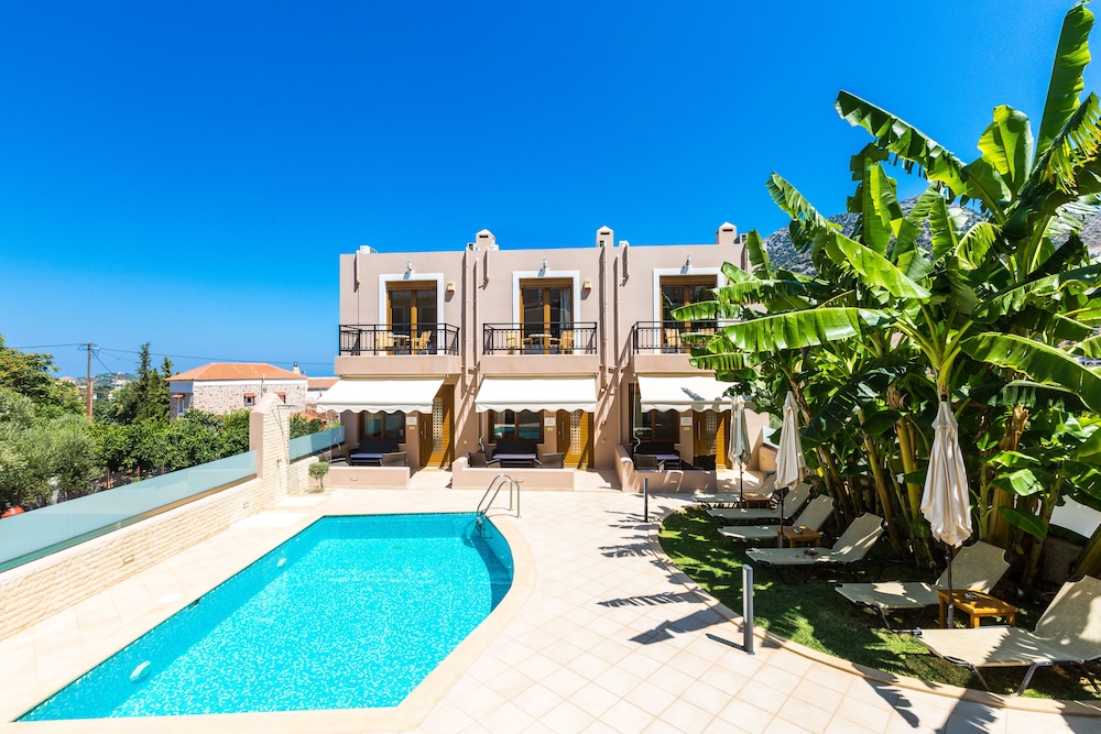 Pantheon Villas 75/78