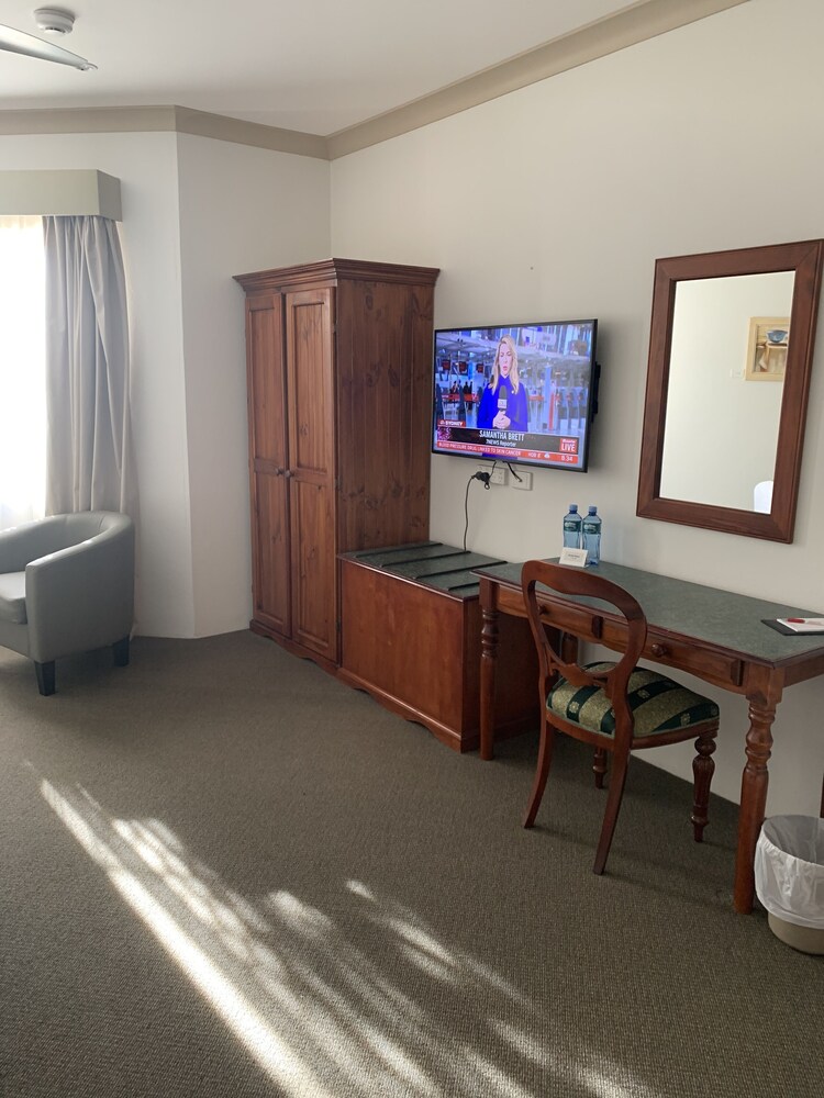 ULLADULLA GUEST HOUSE 35/38