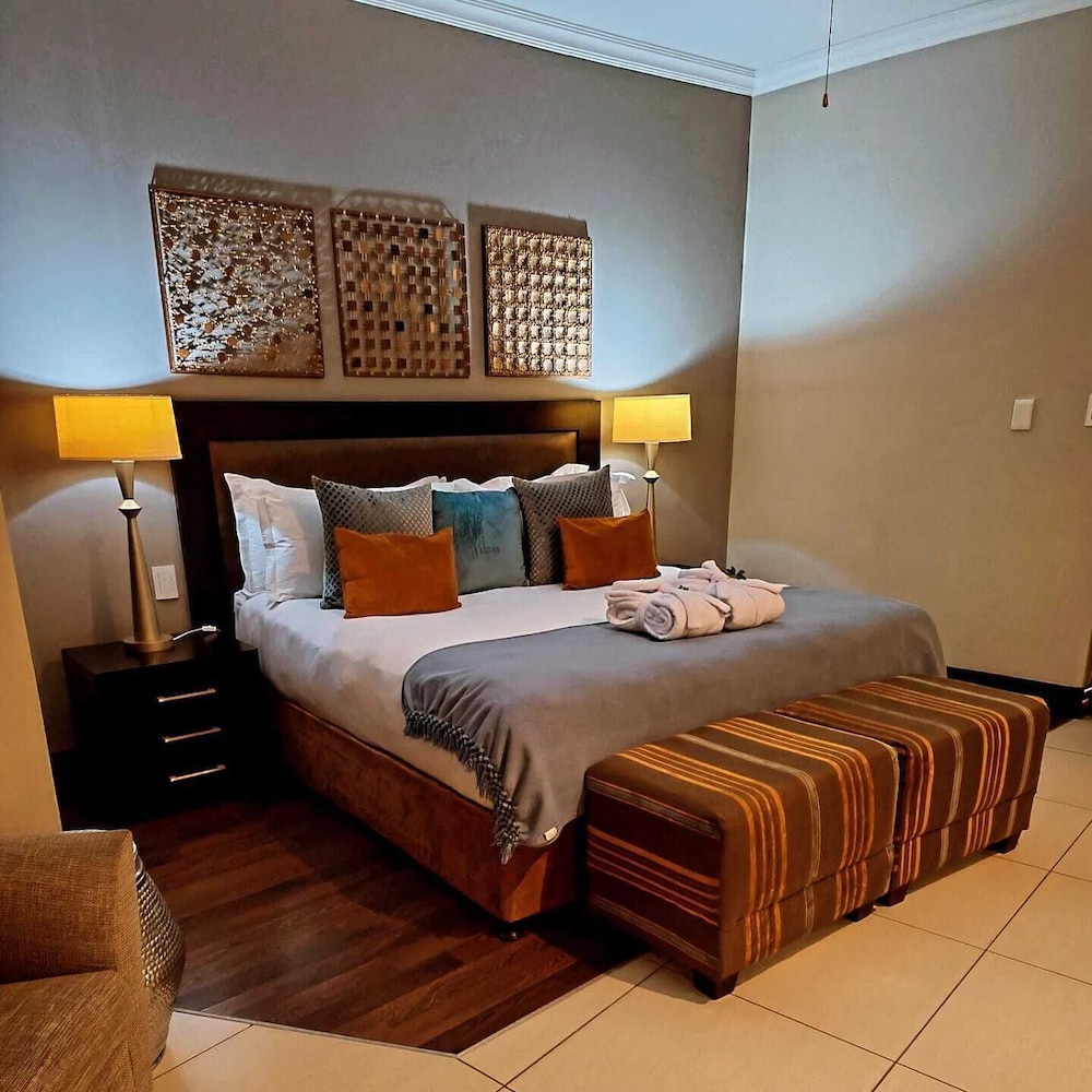 Sofala Lodge 6/23