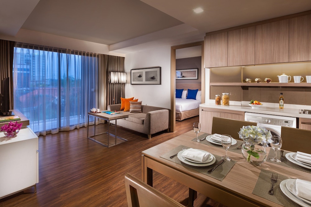 Citadines Grand Central Sri Racha 23/29