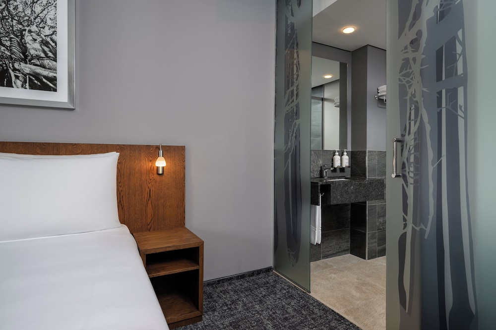 غرفة قياسية، Holiday Inn Nairobi Two Rivers Mall an IHG Hotel 5/10