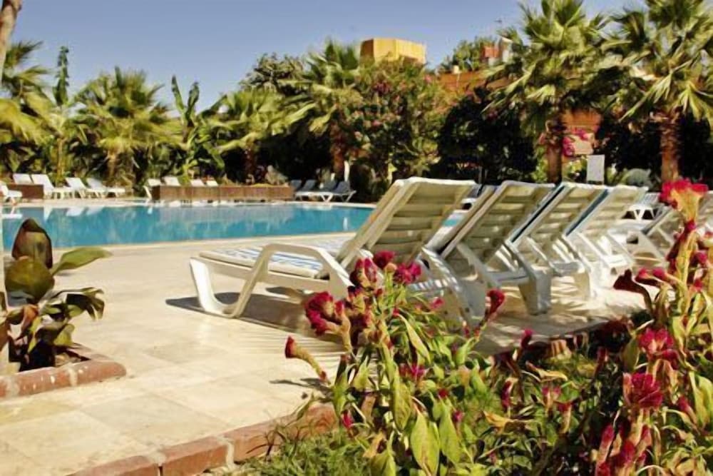Solim Hotel 23/26