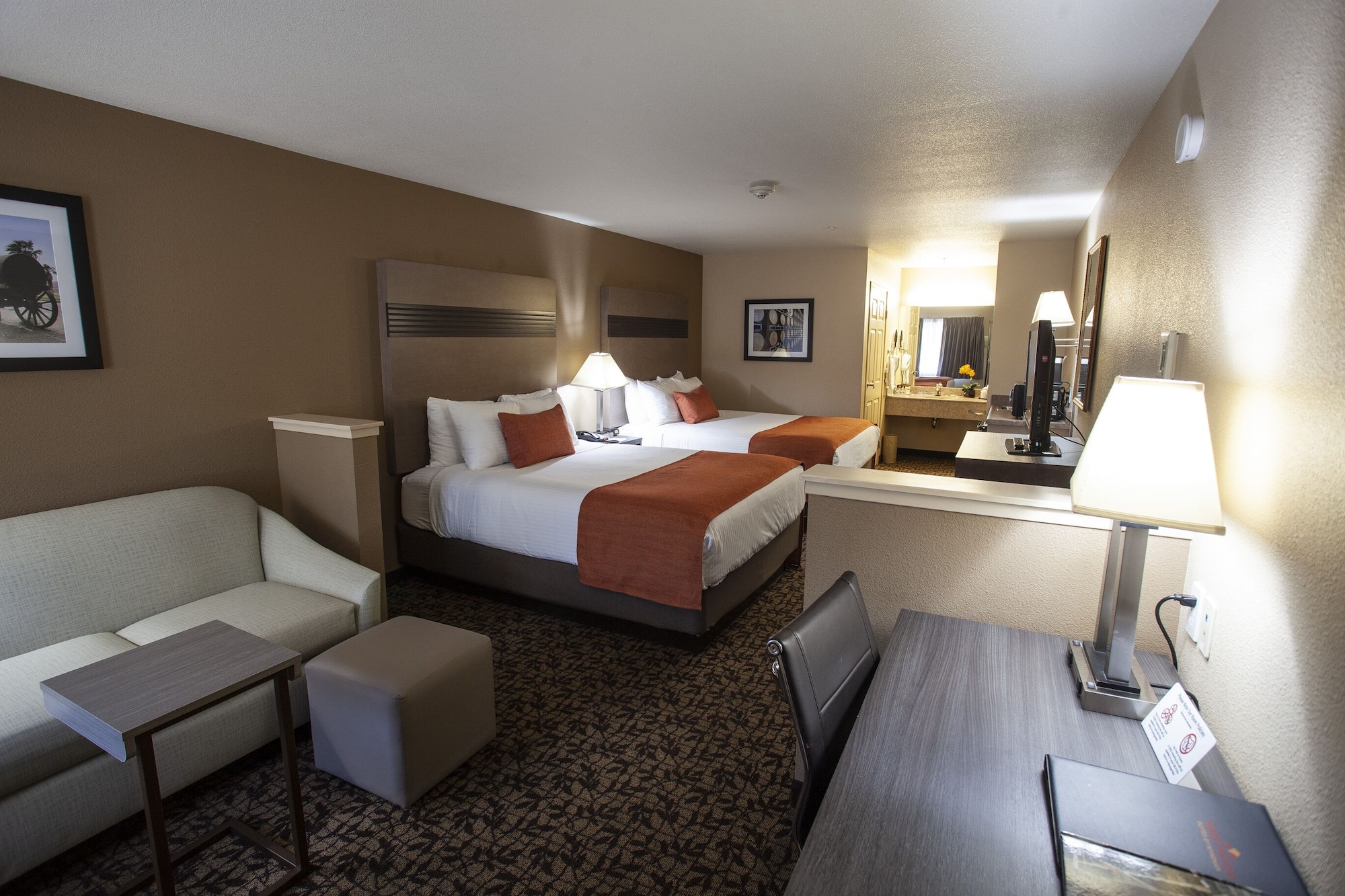 Studio, Suite, 2 Queen Beds