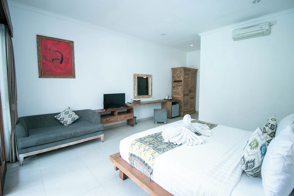 Mina Pelasa Hotel and Resto 37/61