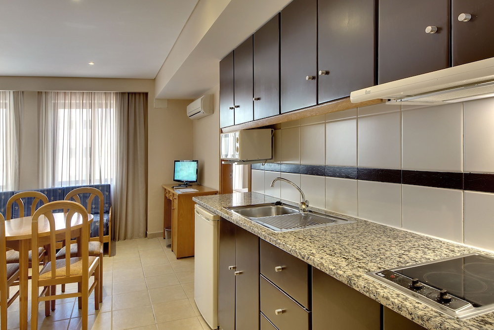 Alba Hotel 29/50