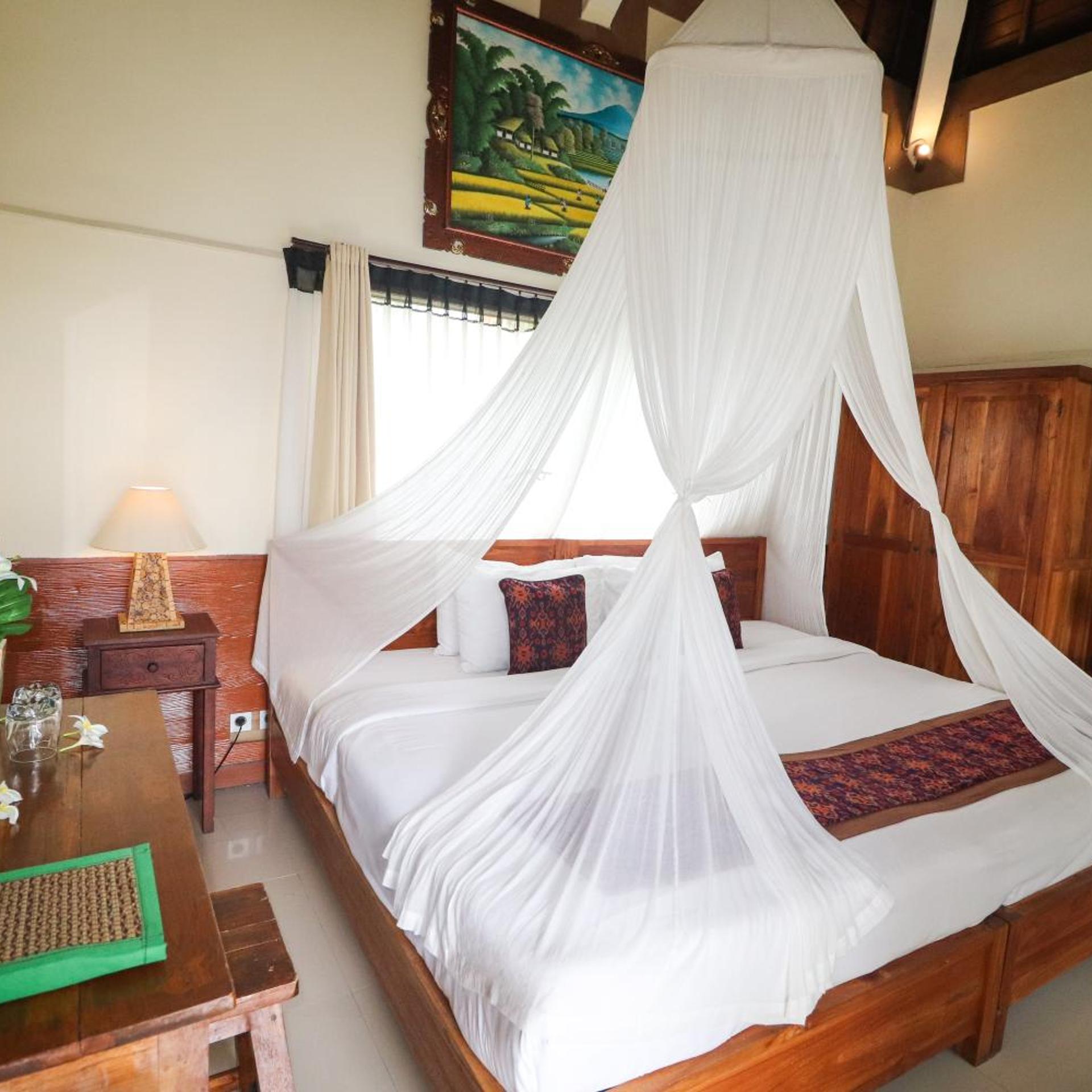 فيلا ديلوكس بسرير كينج بإطلالة على الحديقة، Villa Jj And Spa Ubud 9/10