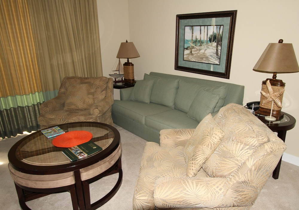 Grand Panama Beach Resort by Emerald View Resorts 51/77