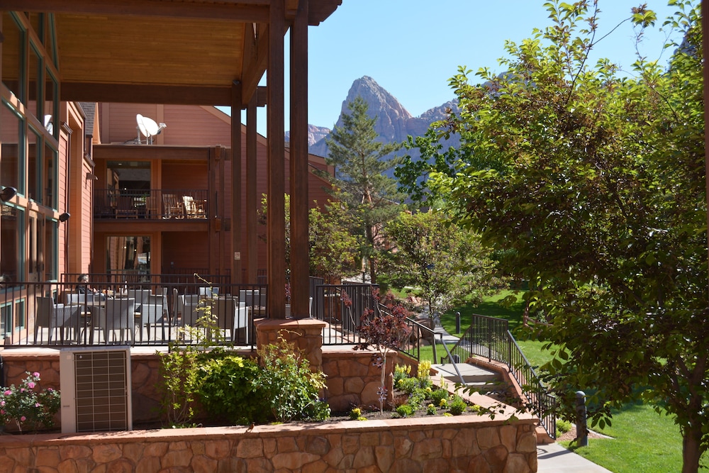 Hyatt Place Springdale/Zion National Park 5/63