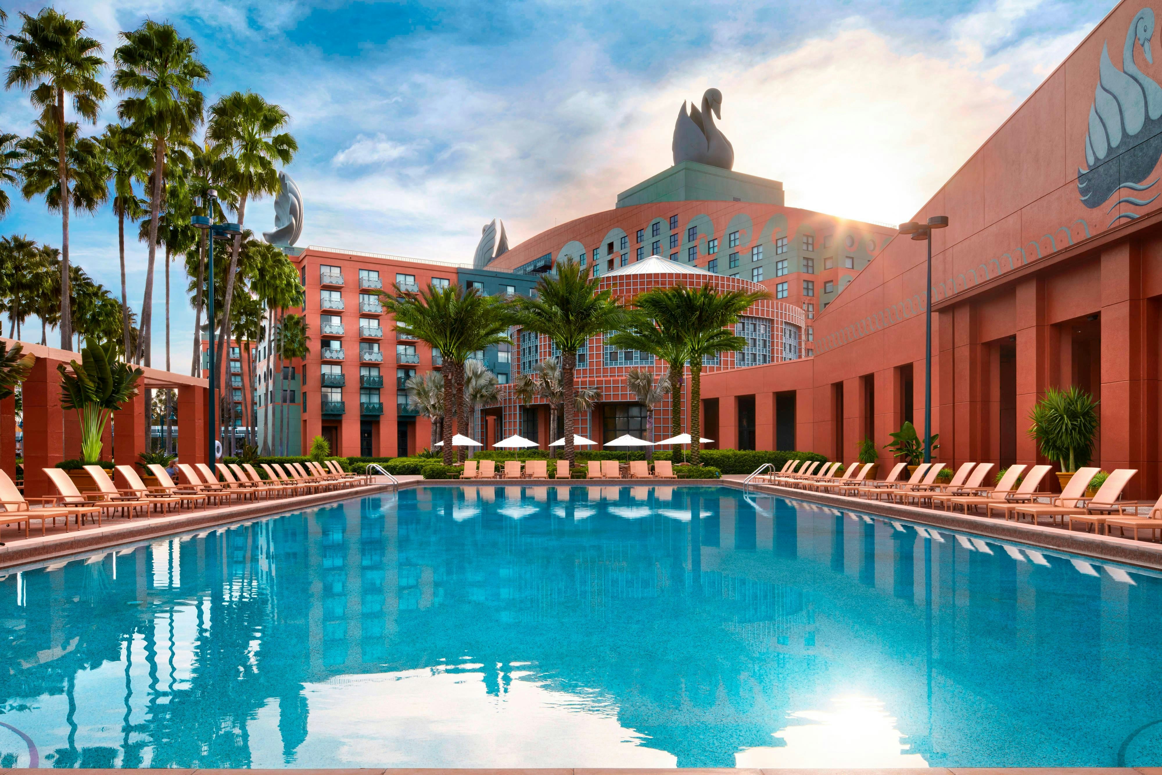 Walt Disney World Swan Resort 8/65