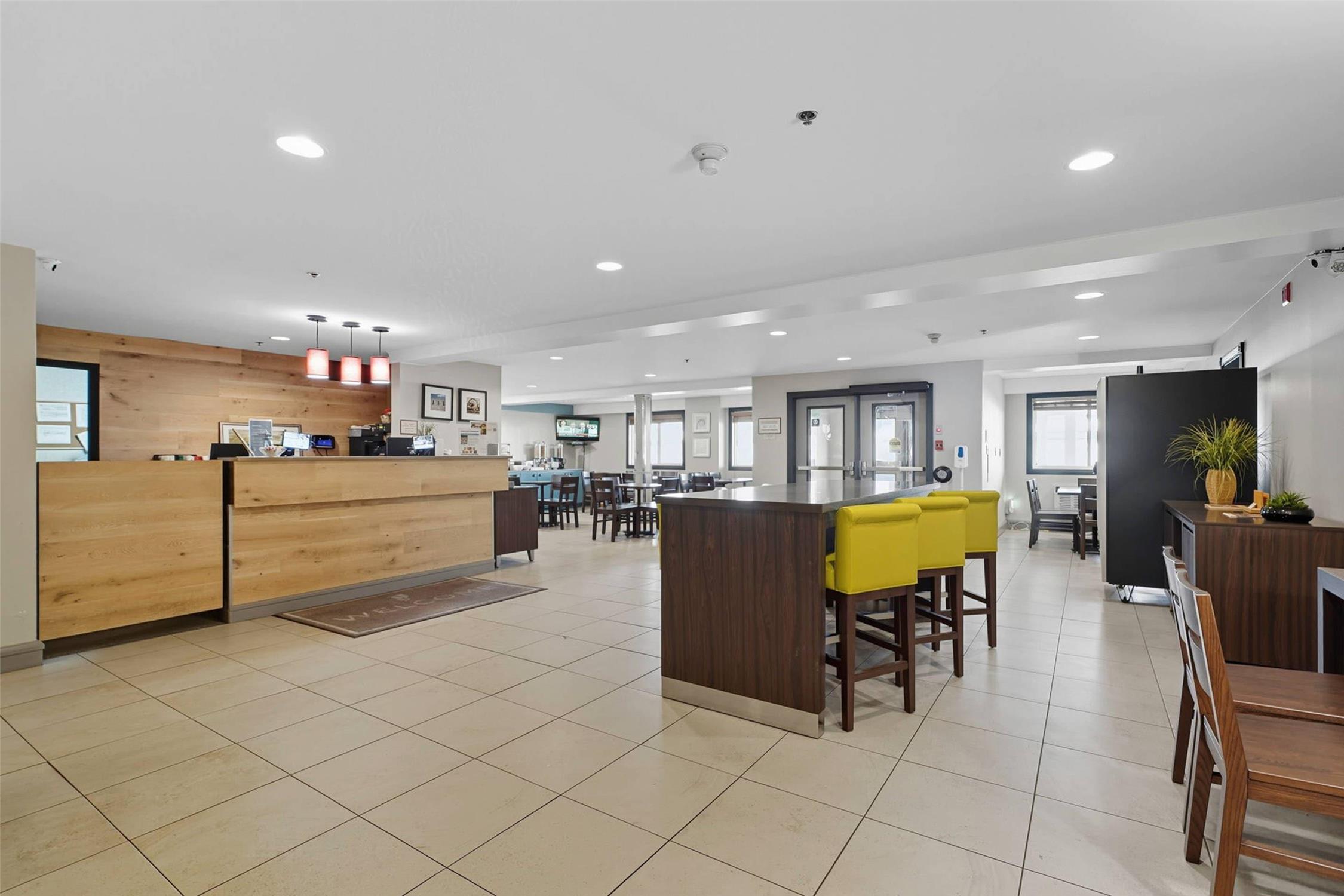 Country Inn Suites By Radisson Saskatoon Sk 8/29