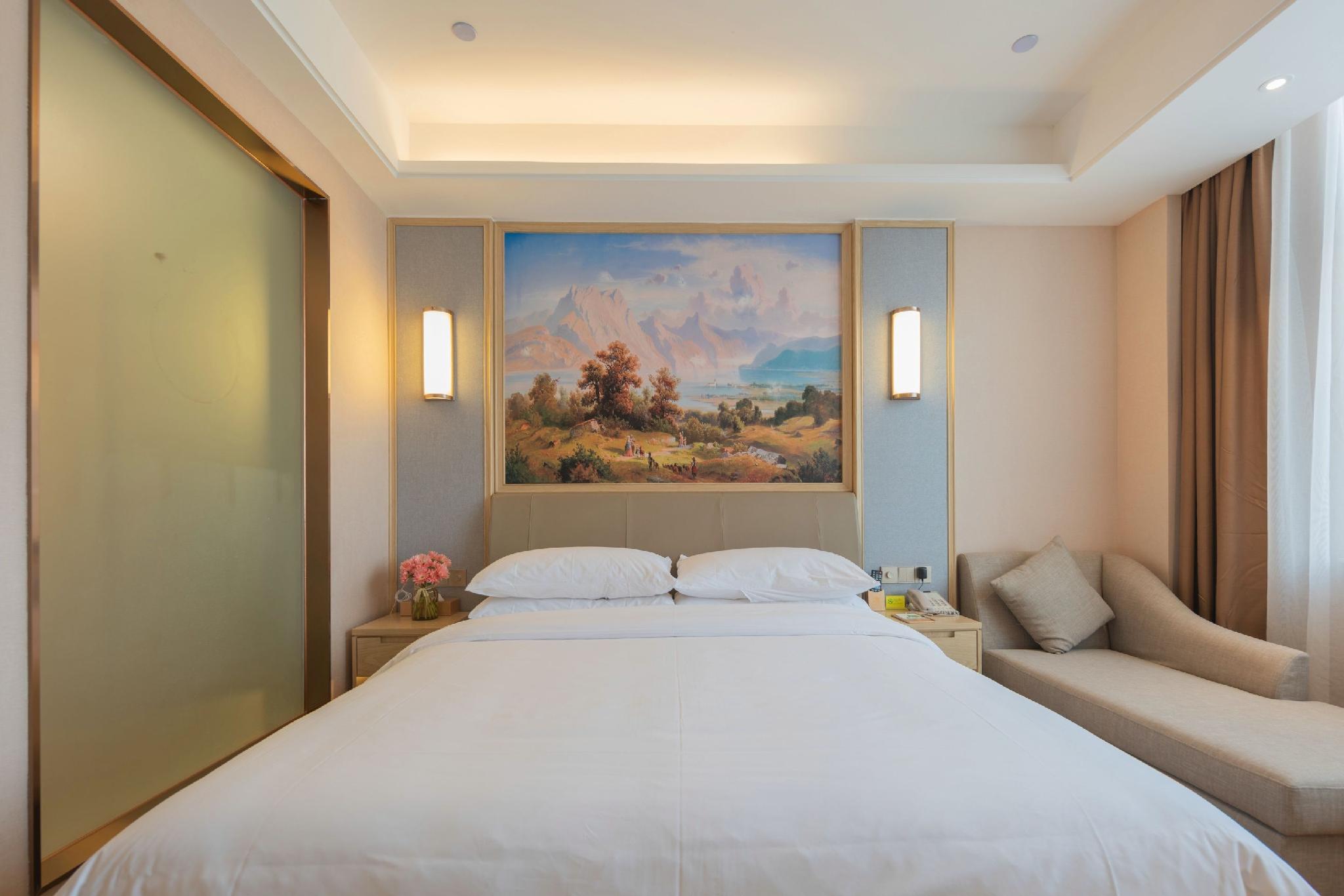 Vienna Hotel (Qujing Railway Station) 19/46