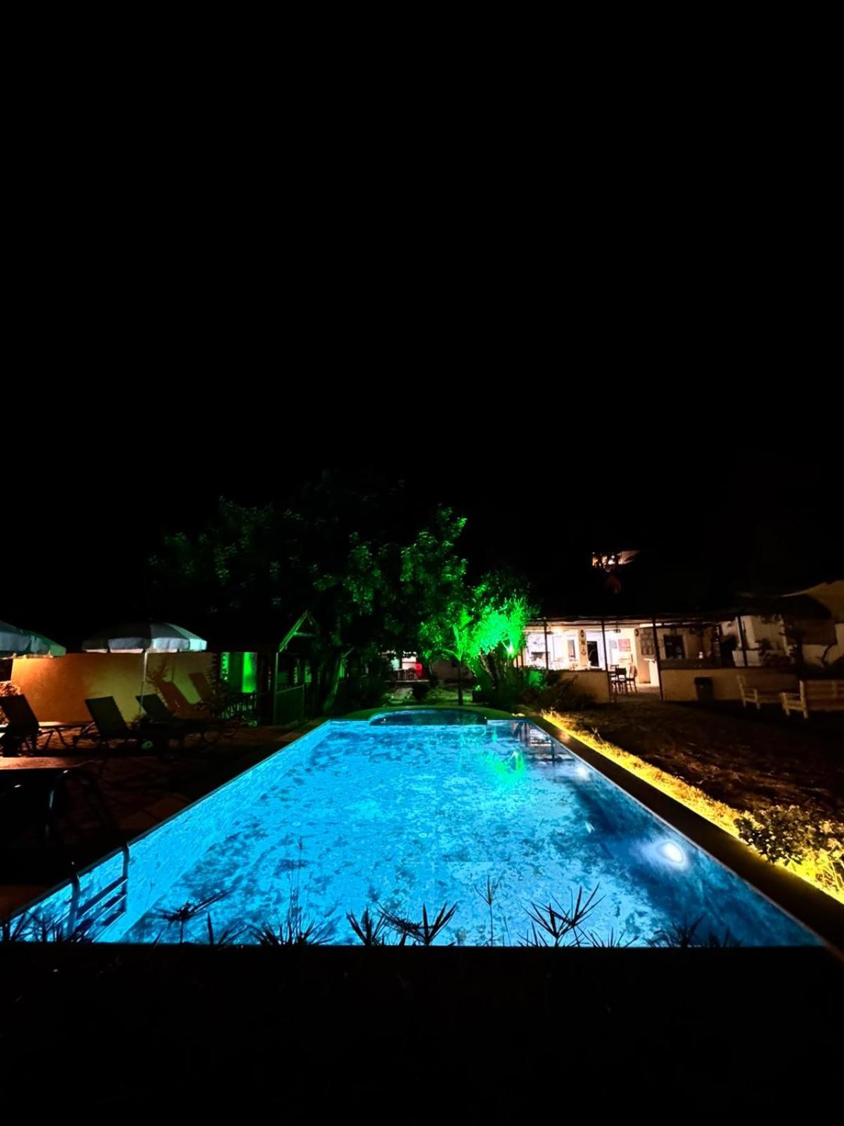 Kidrak Motel 22/23