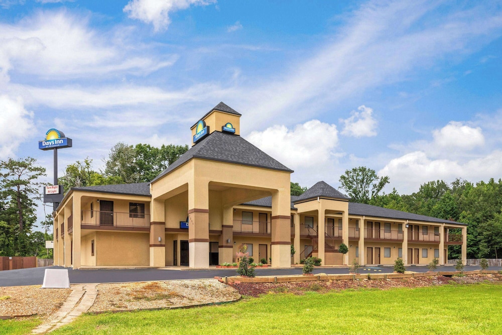 Days Inn by Wyndham North Little Rock/ Maumelle 5/56