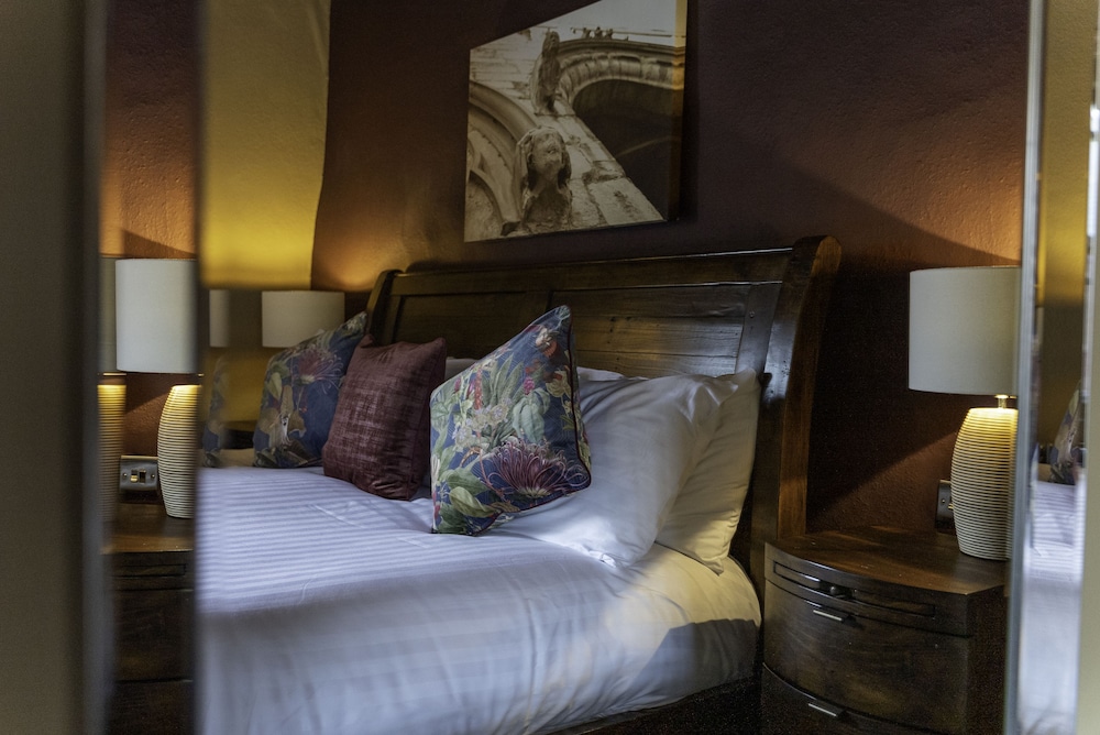 The Duke William Hotel 14/75