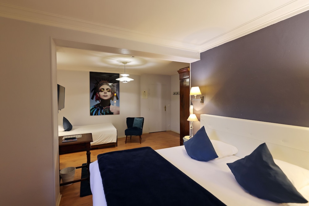 HOTEL LES PASTELIERS 20/65